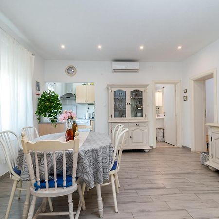 Apartman Duje Трогир Экстерьер фото