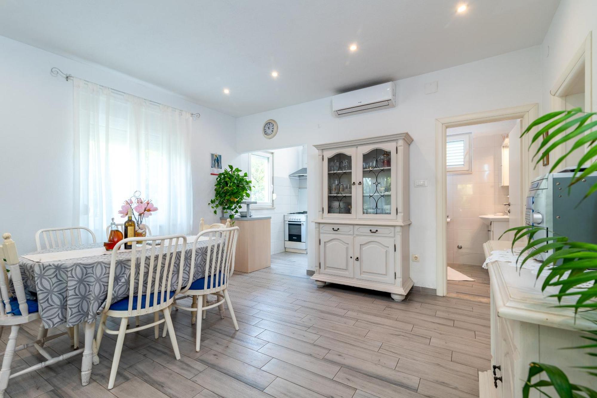 Apartman Duje Трогир Экстерьер фото